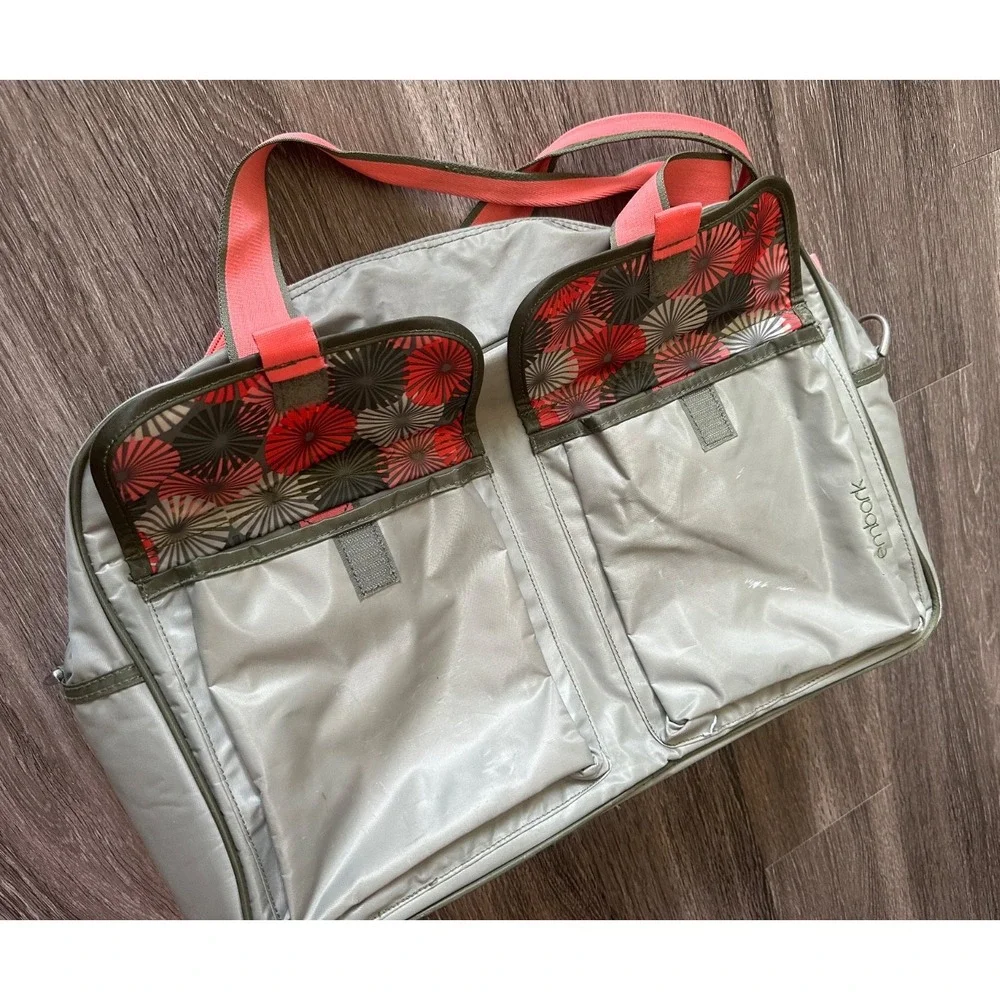 Embark travel carryall